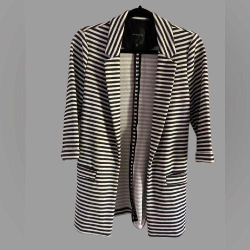 DYNAMITE Black and White Women's blazer